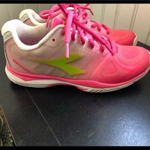 Diadora Women’s Tennis Sneakers Size 8